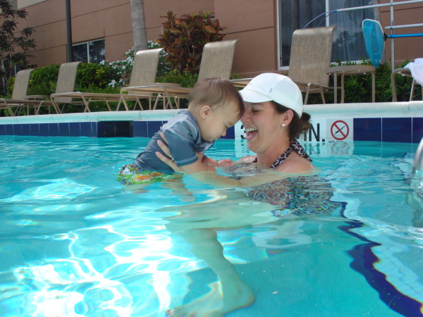 Alyss gives a swim lesson