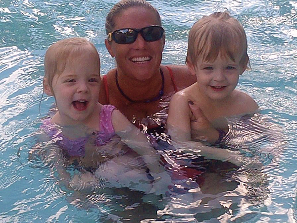 Alyss giving a swim lesson